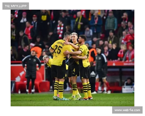 柏林联合vs多特蒙德：主队防守韧性考验大黄蜂客场稳定性