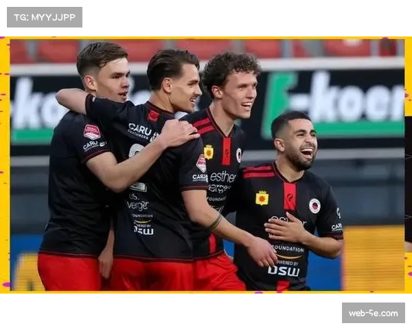 前瞻:波尔图对阵埃因霍温,两支非五大联赛球队的八强门票之争 前瞻:波尔图对阵埃因霍温,两支非五大联赛球队的八强门票之争